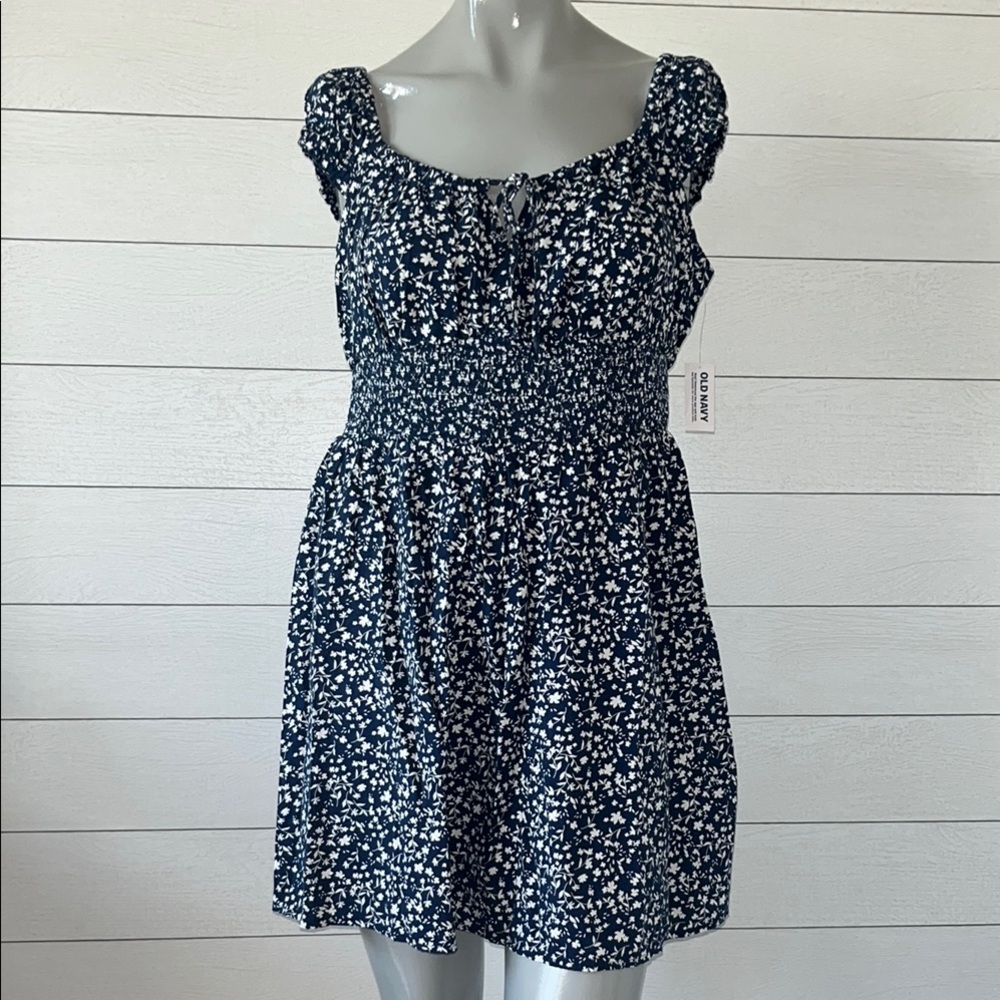 NWT Old Navy dress M